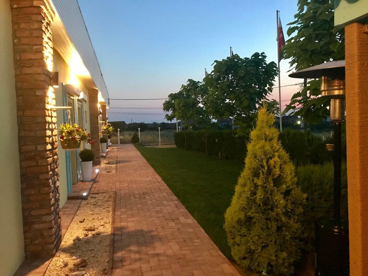 Hotel Casa Ana Vama Veche Exterior foto