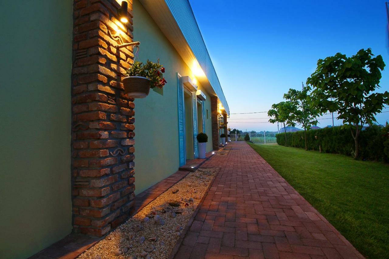 Hotel Casa Ana Vama Veche Exterior foto